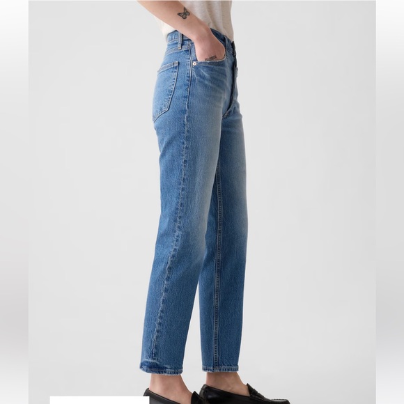 Gap High Rise Cheeky Straight Fit Jeans - Picture 4 of 10